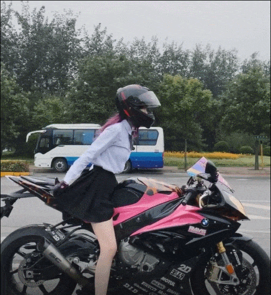 发过的朋友圈还可以改权限吗