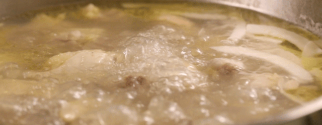 椰子里的白肉怎么吃(椰子里的白肉硬的能吃吗)