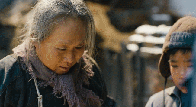 母亲母亲演员表(母亲母亲演员表如寄和莲莲是一个演员扮演的吗)