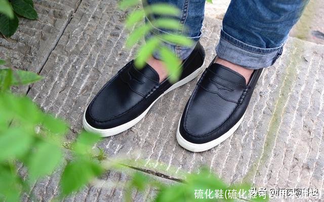 硫化鞋(硫化鞋可以用水洗吗)