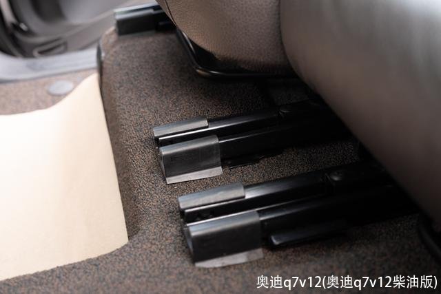 奥迪q7v12(奥迪q7v12柴油版)