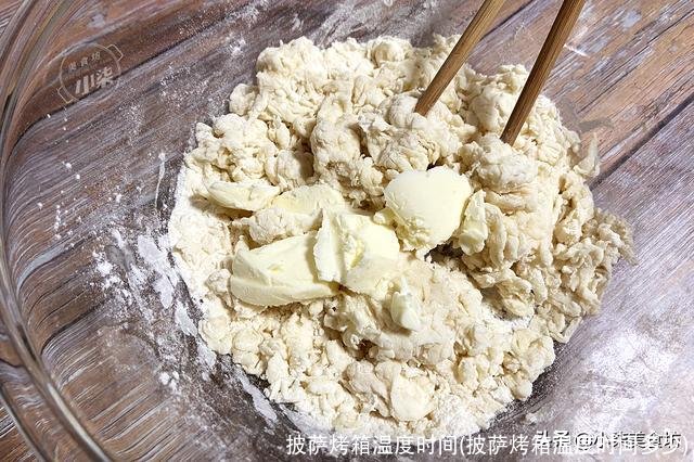 披萨烤箱温度时间(披萨烤箱温度时间多少)