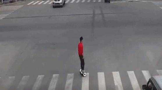 轮滑刹车(轮滑刹车技巧教学视频)