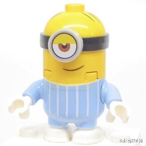 小黄人的名字(小黄人的名字叫什么对应的图片)