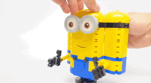 小黄人的名字(小黄人的名字叫什么对应的图片)