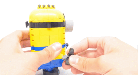 小黄人的名字(小黄人的名字叫什么对应的图片)