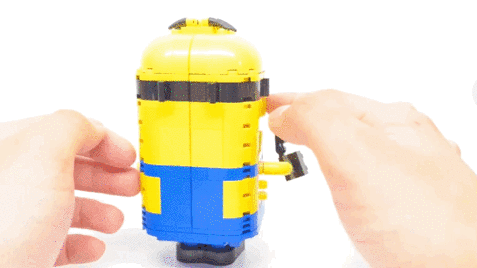 小黄人的名字(小黄人的名字叫什么对应的图片)