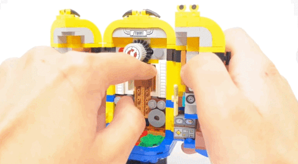 小黄人的名字(小黄人的名字叫什么对应的图片)