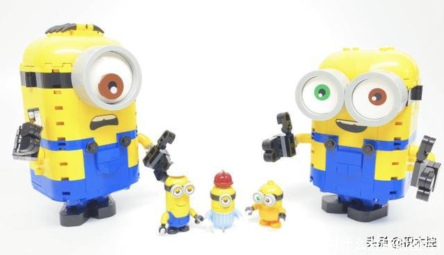 小黄人的名字(小黄人的名字叫什么对应的图片)