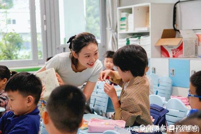 小萌新(小萌新是什么意思)