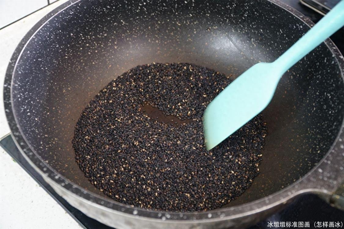 冰墩墩标准图画（怎样画冰）