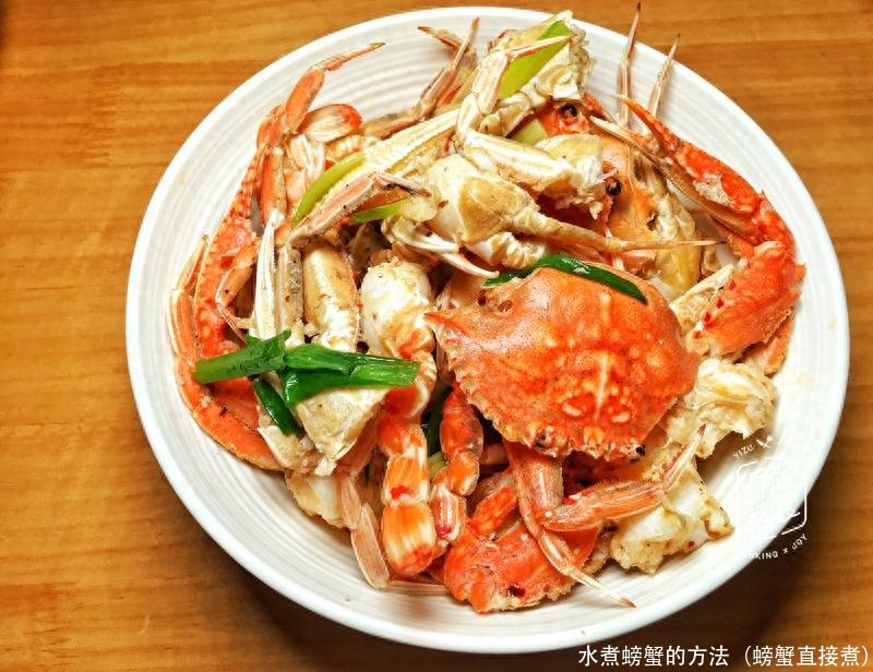 水煮螃蟹的方法(螃蟹直接煮)