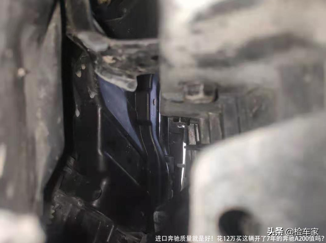 进口奔驰质量就是好!花12万买这辆开了7年的奔驰A200值吗?