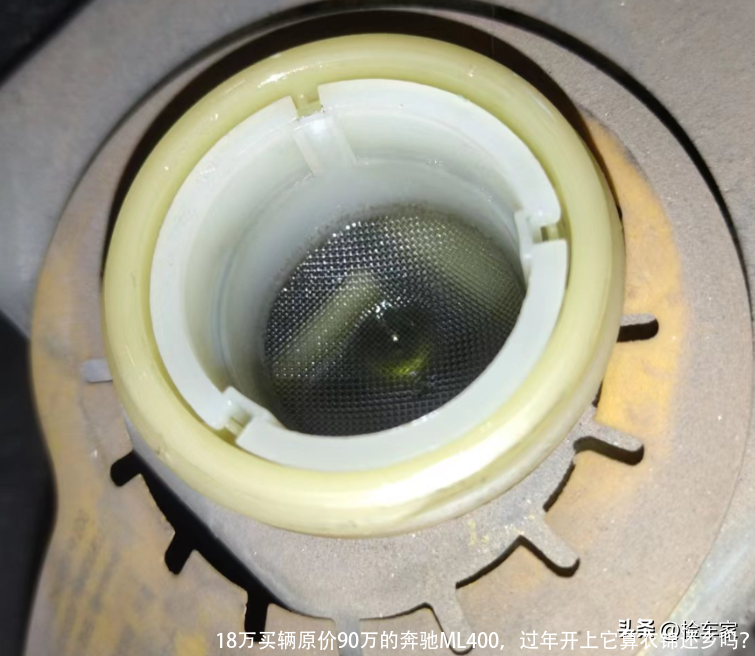 18万买辆原价90万的奔驰ML400,过年开上它算衣锦还乡吗?