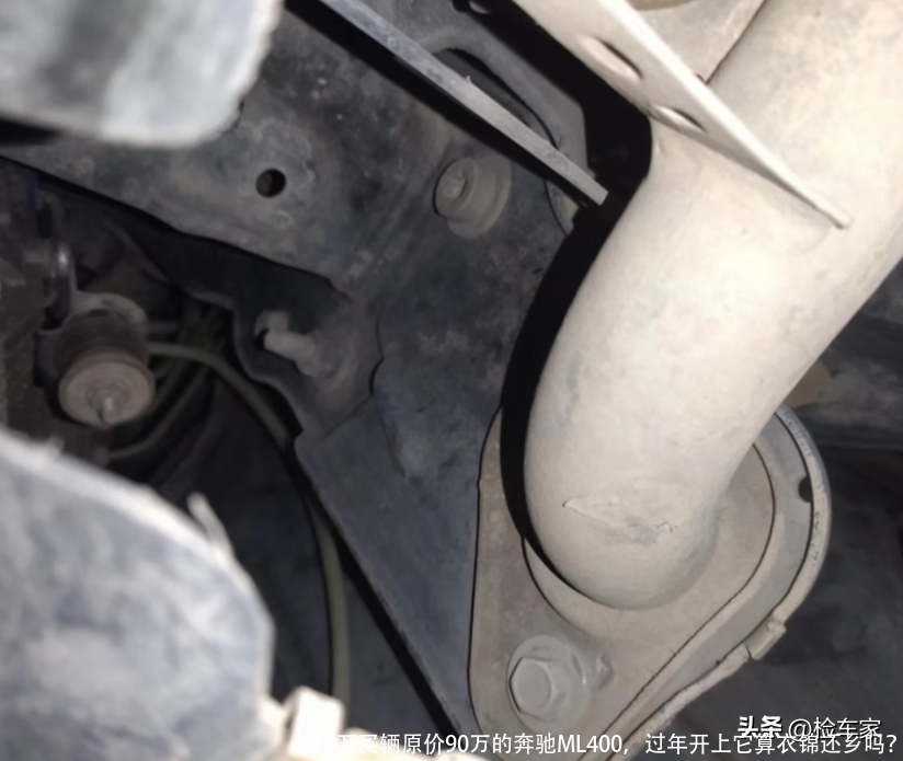 18万买辆原价90万的奔驰ML400,过年开上它算衣锦还乡吗?