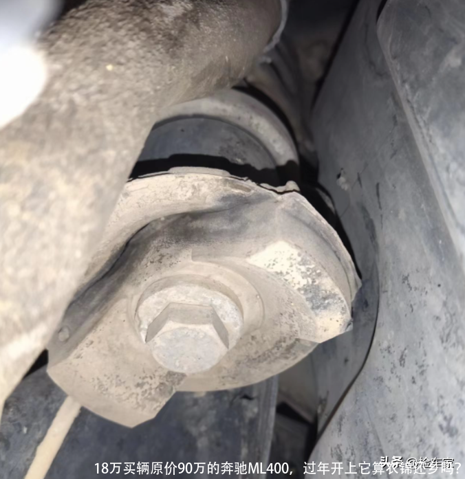 18万买辆原价90万的奔驰ML400,过年开上它算衣锦还乡吗?