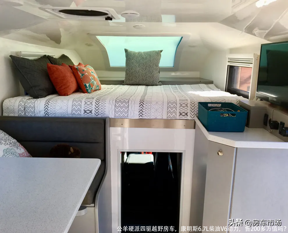 公羊硬派四驱越野房车，康明斯6.7L柴油V6动力，售200多万值吗？