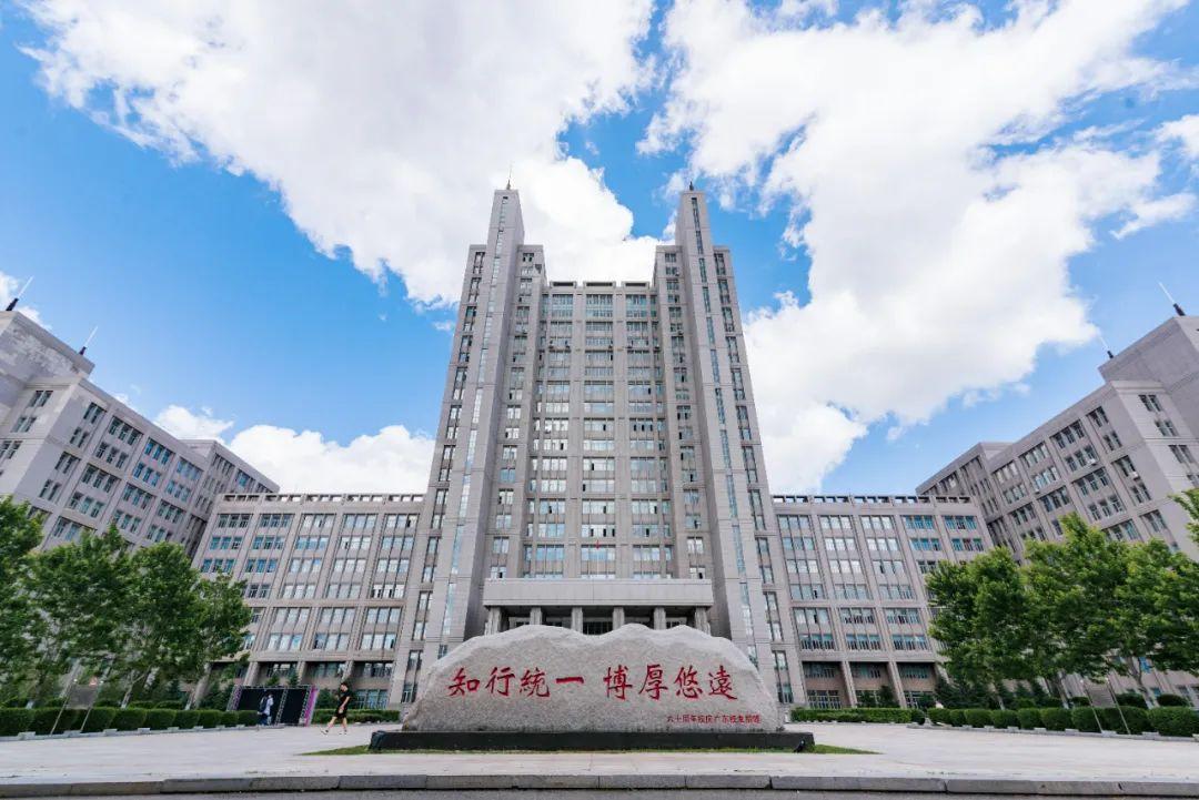 黑龙江省各高校热门高分专业TOP3是哪些?录取分数和排名是多少?