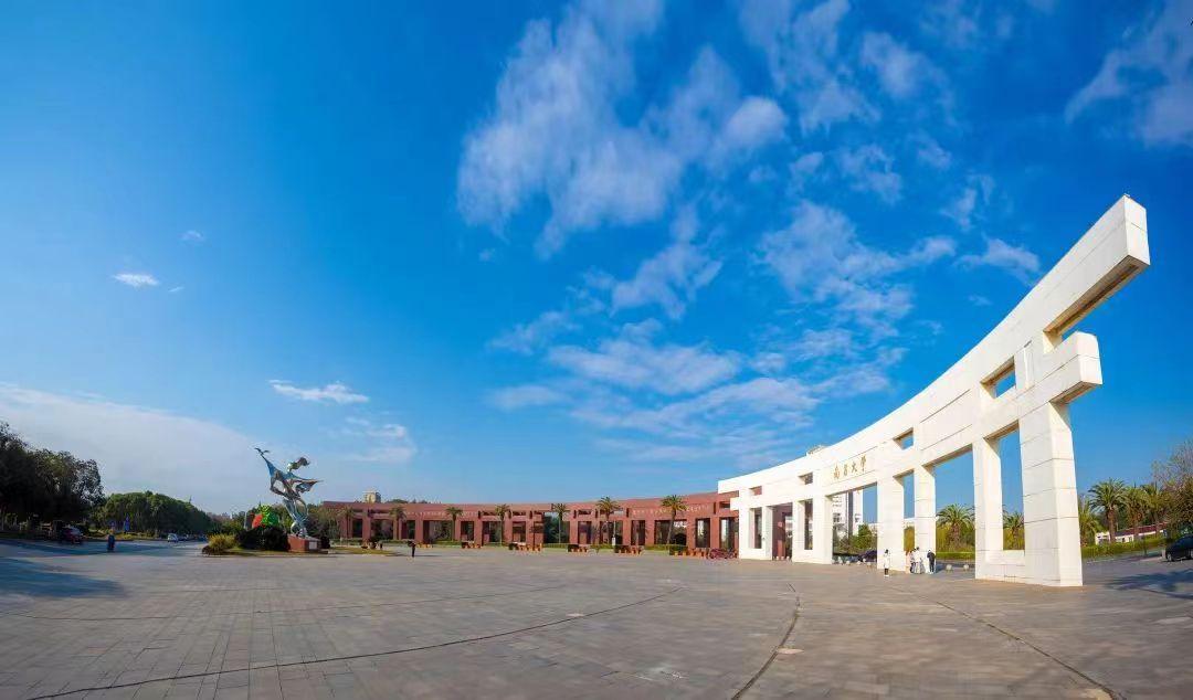 江西分数线公布，文理科一本线集体上涨，多少分可以上南昌大学