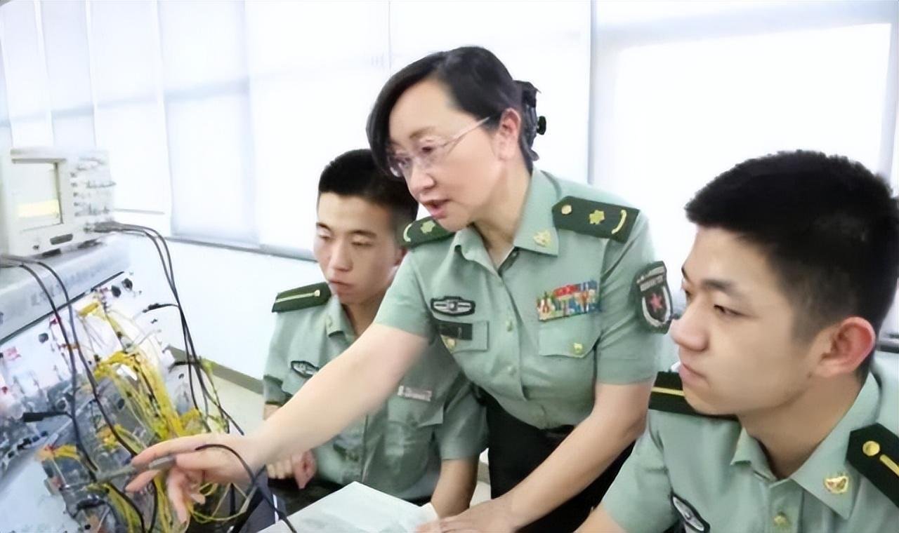 国防科技大学堪称“黑马大学”,录取分数公布,考生表示很无奈!